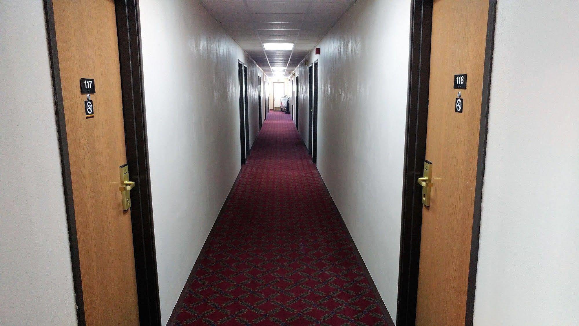 Red Carpet Inn - Windom Extérieur photo